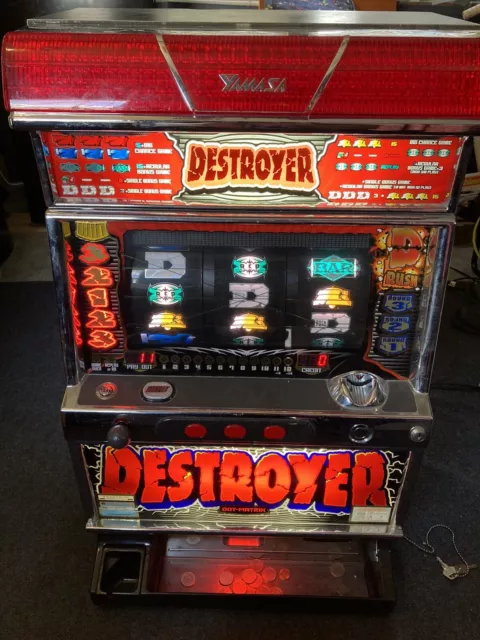 Yamasa Destroyer Pachislo Slot Machine with Key, Coins Works LOCAL PICKUP ONLY