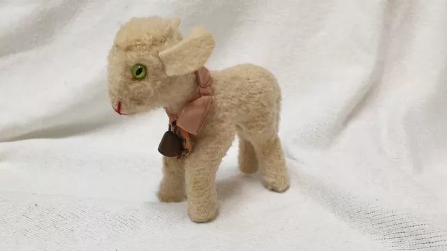 Altes STEIFF Lamm "LAMBY" ca. 10cm Höhe, mit Schild