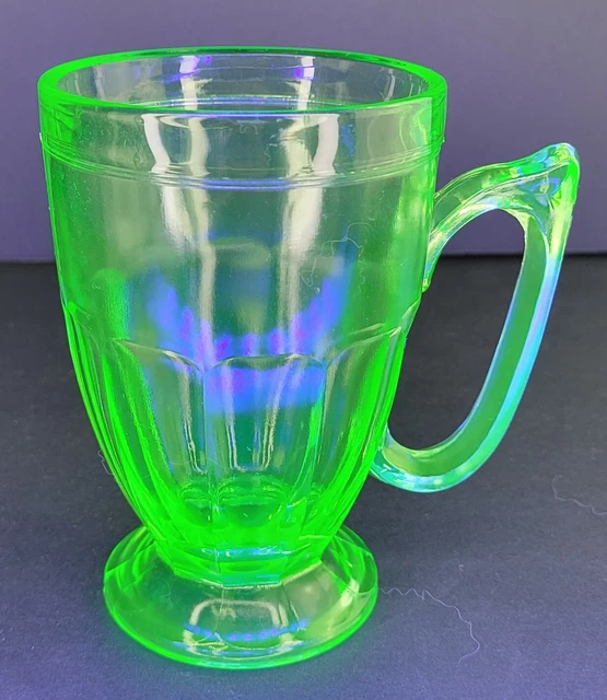 VINTAGE RARE GREEN Depression Uranium Vaseline Glass Beer Mug
