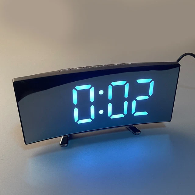 Horloge miroir à écran incurvé numérique Affichage LED Temp Snooze Table Alarme