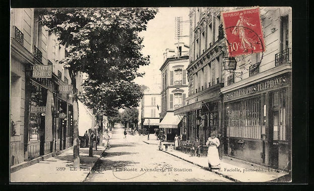 CPA Le Perreux, La Poste Avenue de la Station