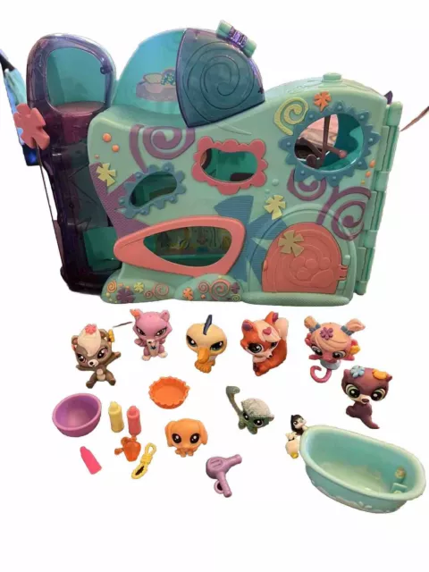 Littlest Pet Shop Play House With Accessories And Figures