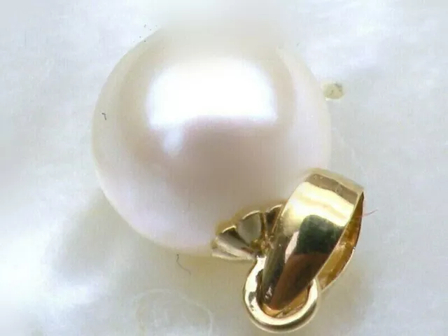 New Aaaa 8-9Mm South Sea Round White Pearl Pendant 14K Yellow Gold