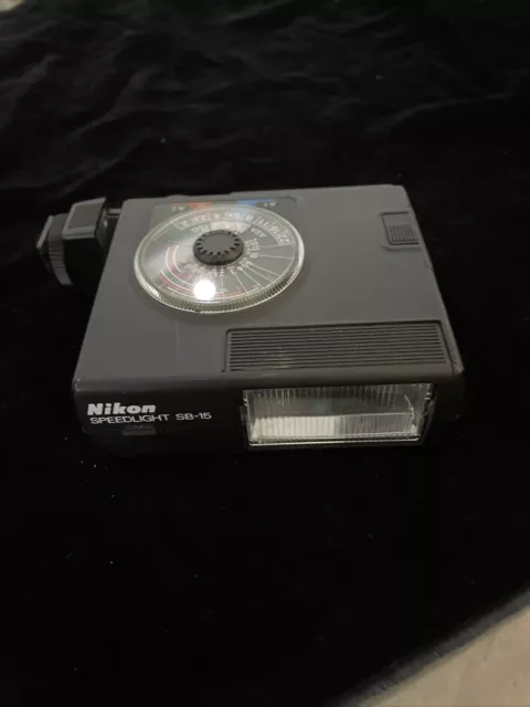 Nikon Speedlight SB-15 Flash for Nikon Film SLR FM, FM2, F3, FG-20, FE, FE2, FA