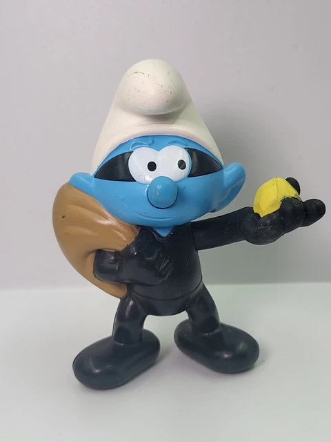 Figurine Schtroumpf Grand-mère Schtroumpf McDonald's 2018 - 7 Cm Occasion Très Bon état