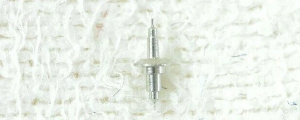 Axe De Balancier Lip R100 Inca 145 - Pièce Horlogère NOS (New Old Stock) Pour Montre