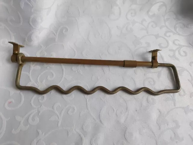 VINTAGE WARDROBE PULL OUT TIE RAIL/ RACK. PAT No. 253397 BRITISH MADE