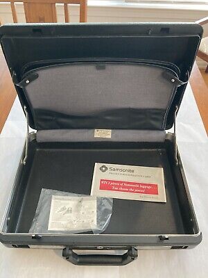 Vintage Samsonite Delegate Briefcase Attache Case Hard Shell Black  With Keys