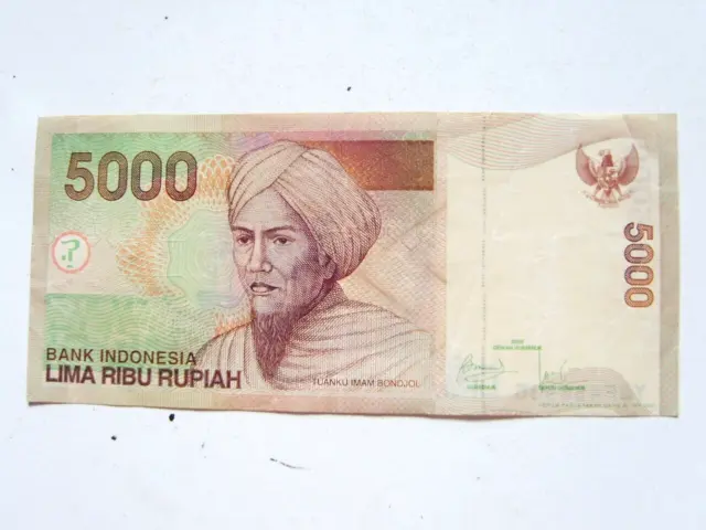 2009 Indonesia  5000 rupiah banknote,  488935