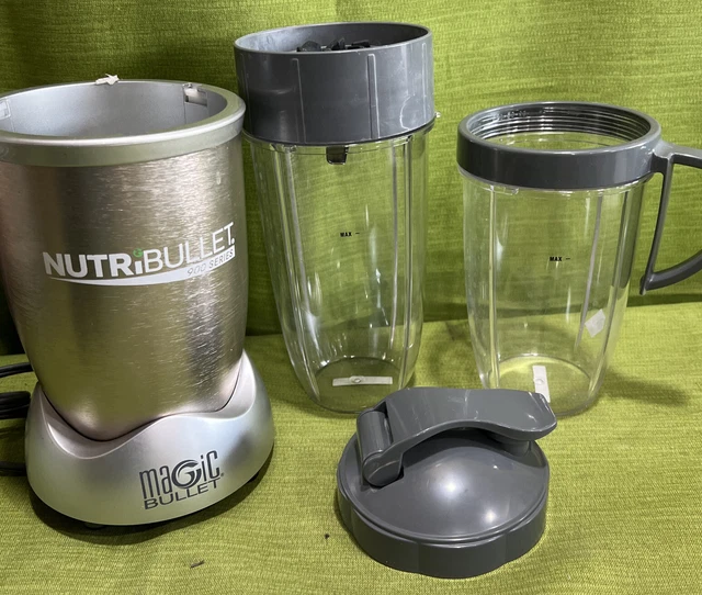NUTRIBULLET PRO 900 Series Magic Bullet Blender Nb201 w/Accessories