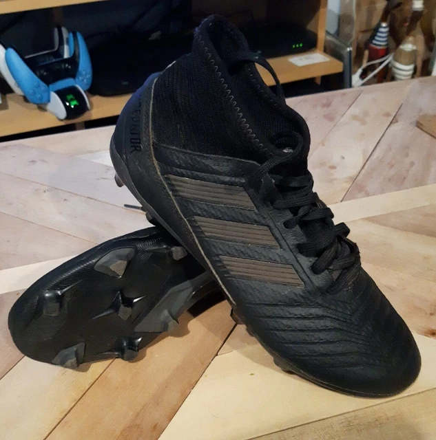 Mens adidas predator 18.3 sale