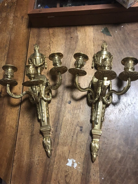 Paire De Plaques En Bronze Doré Aux Profils De Saints 18èm