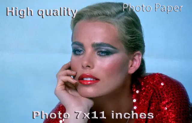 Margaux Hemingway Lipstick PHOTO HQ 11x7 inches #02