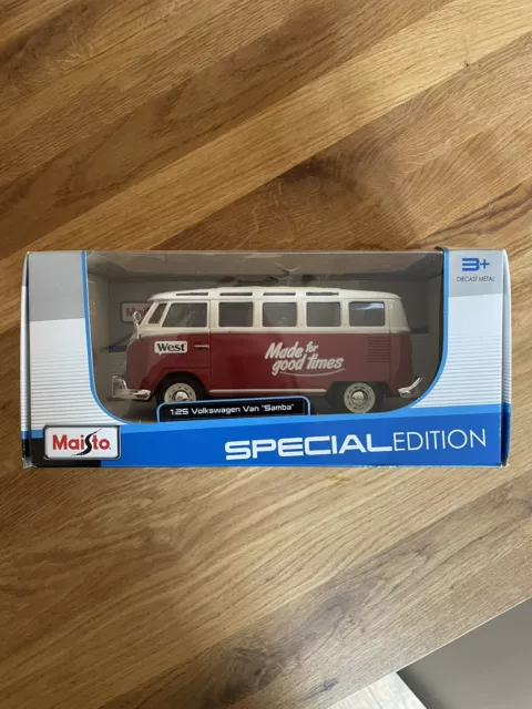 VW Bulli Modell - Maisto - 1.25 Volkswagen Van Samba