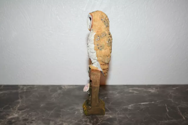 figurine en résine Chouette effraie sur muret 15 cm de haut 130 gr 2
