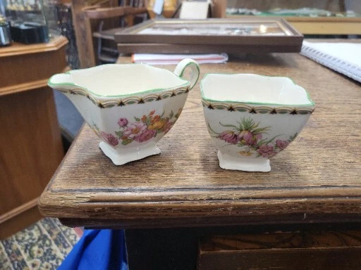 Royal Winton Grimwades Floral design creamer and open sugar bowl set