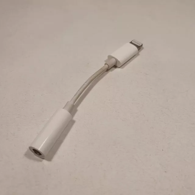 Genuine Apple Lightning to 3.5mm Headphone Jack Adapter for iPhone, iPod, IPad