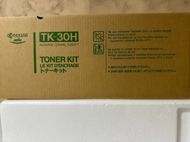 TONER KYOCERA KIT TK-30H  pour modèles 7000/9000  dp-2800 / 3600