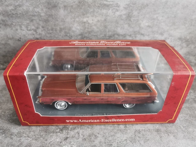 Miniature Pontiac Star Chief Convertible 1957 1/43 - American Excellence By NEO