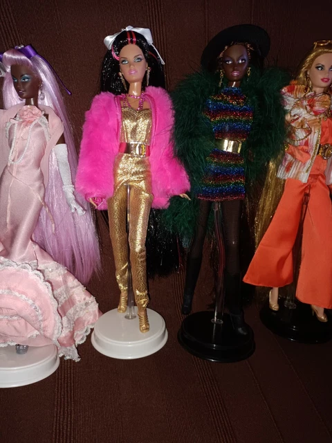 Lot de 3 anciennes barbies MATTEL 1966 + lots d'habits + accessoires