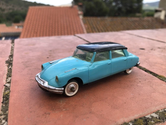 Jouet Ancien Citroën DS-19 Cadet JOUSTRA - Tôle 1960 - France