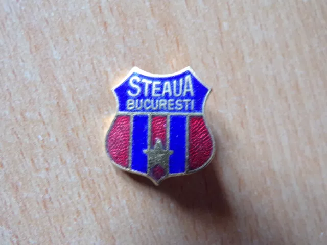 Romania Steaua Bucuresti Football Pin Enamel Red Star Army Club