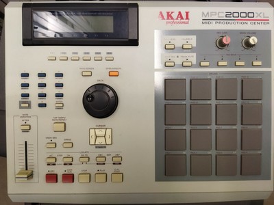 2000 Vuoto Dischi Akai Floppy Drive Emulator USB per Akai MPC-2000 Midi Sampler Incl 