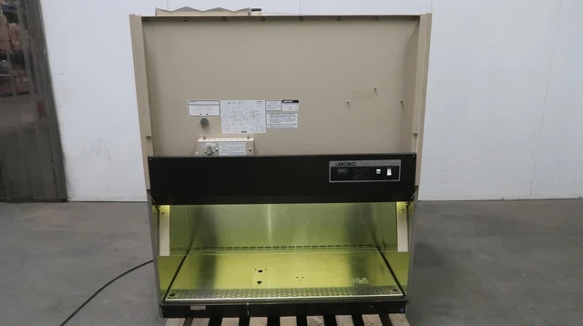 LABCONCO 3620800 Purifier Class II Safety Cabinet M0371