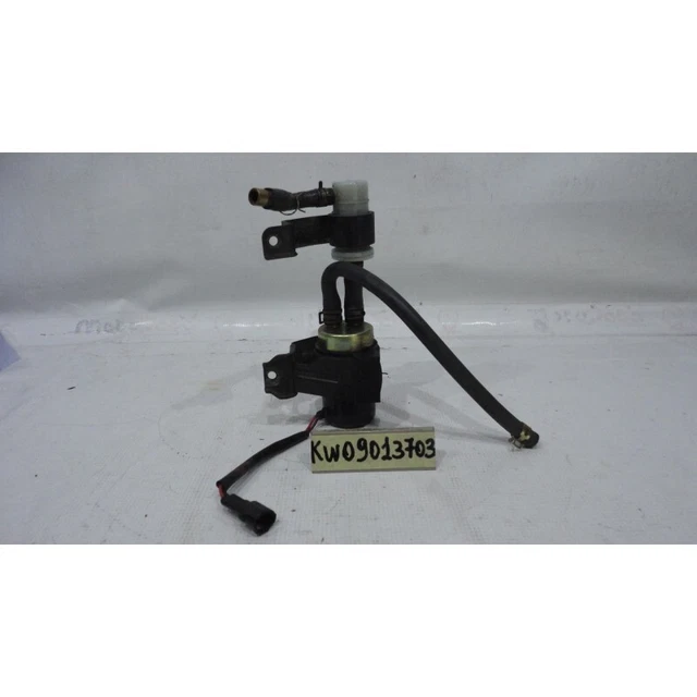 POMPE À CARBURANT Fuel Pump Pompe Essence Kawasaki Zx 6 R Zx 9 R 98 03 EUR 65,26 - PicClick FR POMPE À CARBURANT Fuel Pump Pompe Essence Kawasaki Zx 6 R Zx 9 R 98 03 EUR 65,26 - PicClick FR