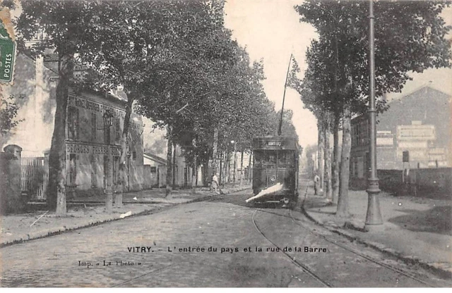 94 - Vitry - SAN21293 - L'entrée du Pays et la Rue de la Barre - Tramway