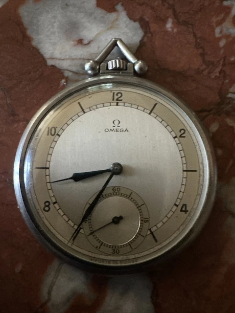 Montre à Gousset Ancienne En Métal - Fonctionne Avec 15 Rubis | Occasion Vintage
