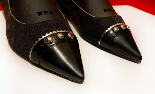 Louis Vuitton Black Patent LV Lock Peep Toe Oh Really! Shoes EU Sz 40 High  Heel