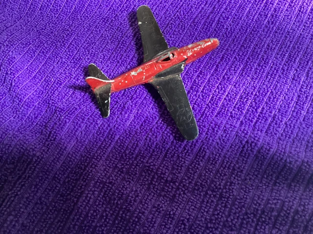 Vtg TootsieToy Lockheed P-80 Shooting Star, #485004, Red/Black, Made in U.S.A.