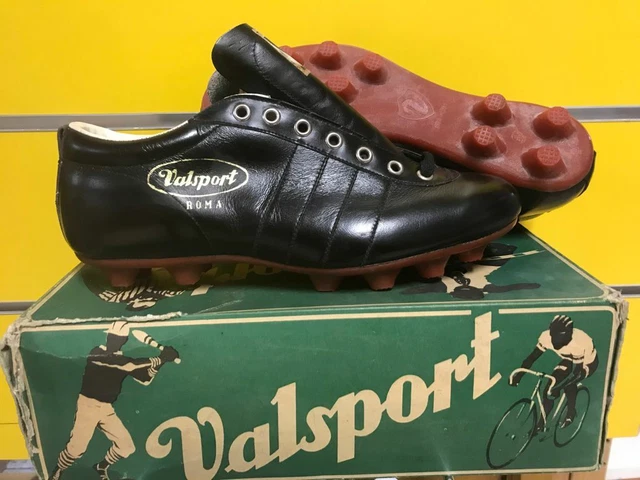 Scarpe calcio hotsell anni 70