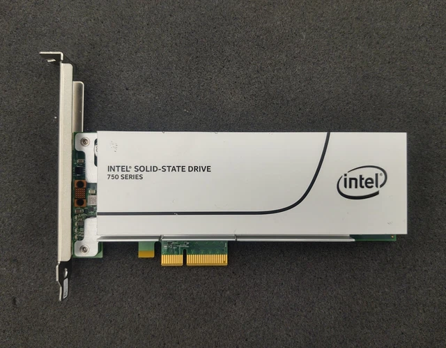新品未使用　Intel 400GB MLC SSD PCI-E 3.0 750 Amazon.com: Intel Single Pack 400GB 750 Series Solid State