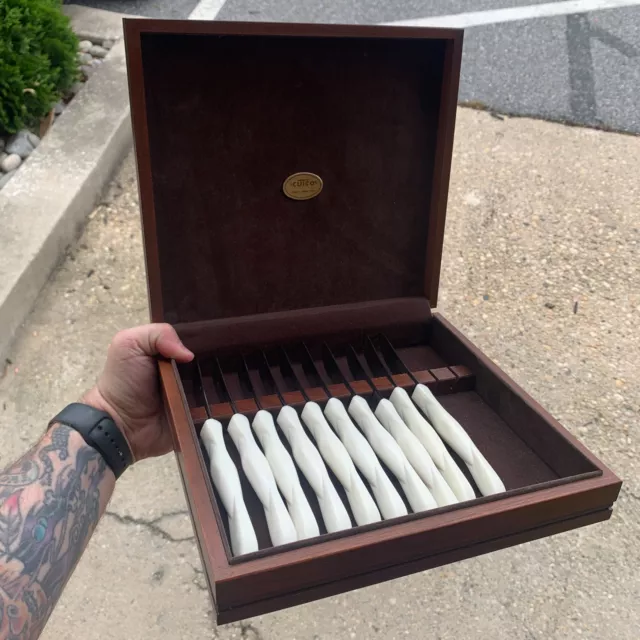 Lot 10x Cutco 1759 JC White Pearl Handle Serrated Table Steak Knife Set w/ Box