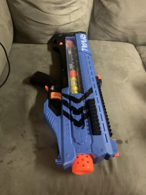 Nerf Rival  MXV-1200 Motorized Blaster With A 10 Balls High Impact Used