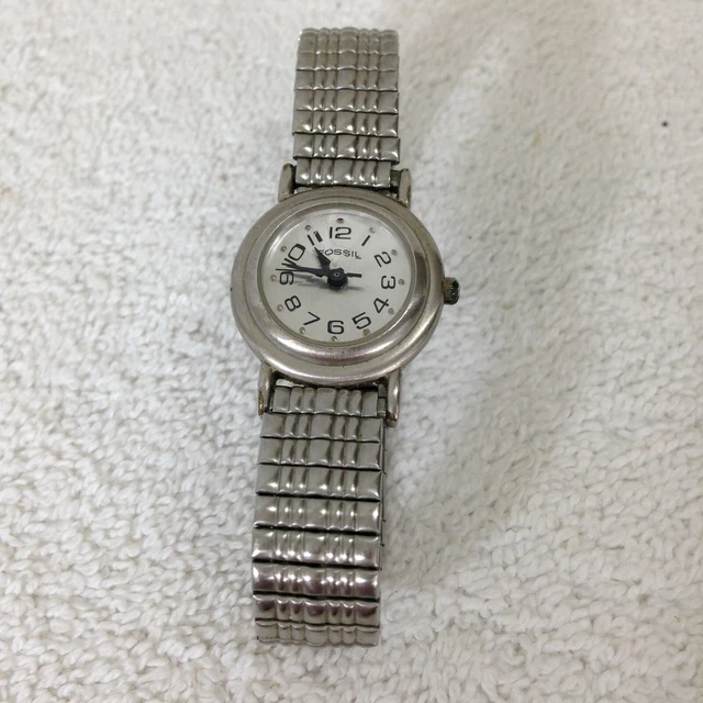 Womens Watch Stretch Fossil Silver Tone Expandable Band Wristwatch