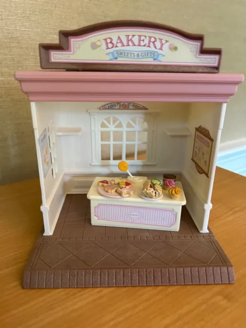 Calico Critters | Bakery Sweets and Gifts Store