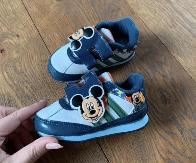 Adidas Mickey Mouse Kinder Schuhe  Größe 21