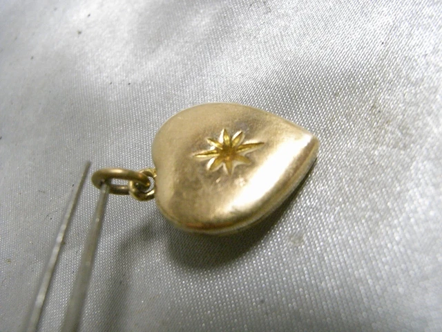 Pendentif Vintage Porte-photos Couleur Or - Pour Amoureux, Gravure *4832 - Occasion