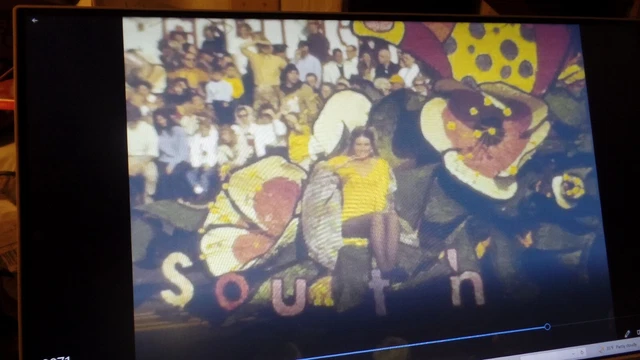 Carrete de película casera Super 8 Rose Bowl Parade South Pasadena California U321