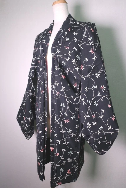 8754A1 Silk Vintage Japanese Kimono Haori Jacket Botanical