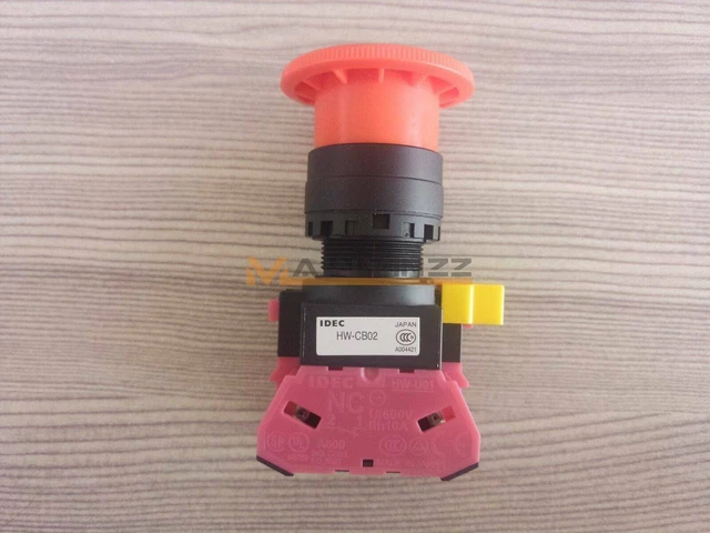 ONE New IDEC Izumi emergency stop button HW-CB02