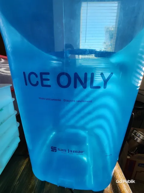 SAN JAMAR Commercial Blue Ice Bucket holds 25 lbs. #SILD6000