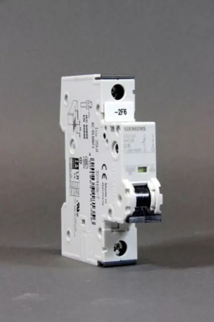 SIEMENS C10 Disjoncteur 10 A 5sy41 MCB C10 5SY4110-7