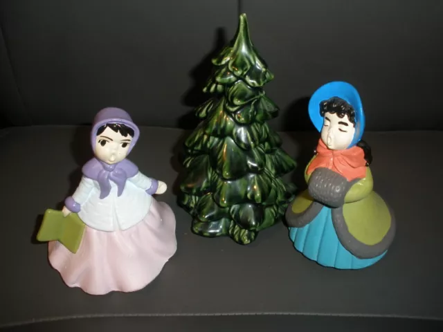Vintage CERAMIC CHRISTMAS 2 CAROLERS Victoria Girl Figures Holland Mold, Tree5"