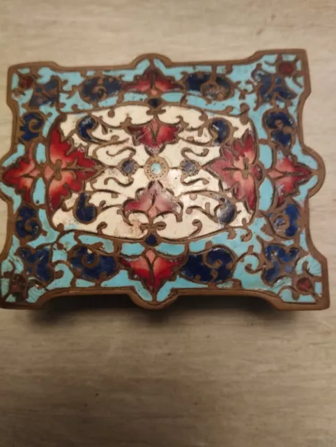 Boîte à timbres  émaux cloisonnés