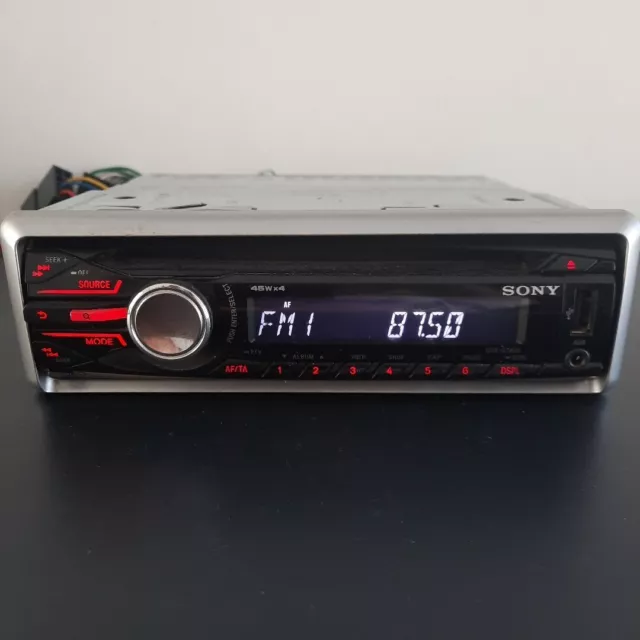 Autoradio Sony CDX-GT40U CD AUX USB 4x45W Vintage Youngtimer Façade Détachable