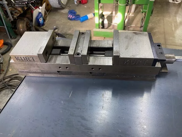 Kurt 4" Anglock Doublelock Cnc Machine Vise - Dl400 Kurt 4" Anglock Doublelock Cnc Machine Vise - Dl400